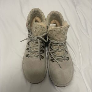 Brand New BearPaw, faux fur boots